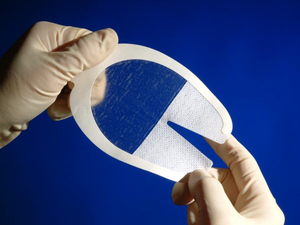 34946_a Medicazione 3M TEGADERM™ IV STRIPS - 8.5 x 10.5 cm. - sterile - per linee centrali - cf. 50 pz.