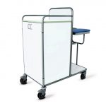 45915 Carrello chiuso in laminato, con ante frontali, 3 ripiani più top e 2 portasacchi.