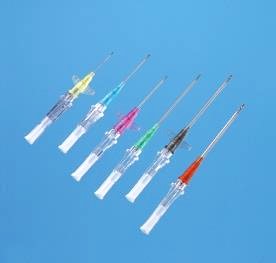 insyte AGO CANNULA BD INSYTE-W™ – 1 via – con ali – Conf. 50 pz.