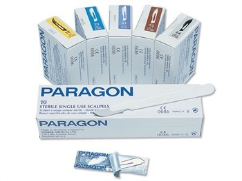 Bisturi montato Paragon, monouso, sterile, confezione da 10 pezzi Bisturi montato Paragon, monouso, sterile, confezione da 10 pezzi