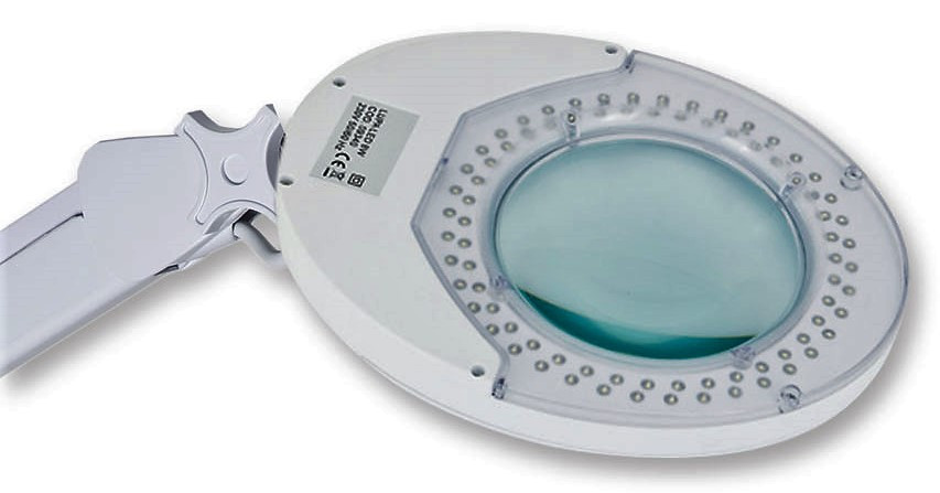 6234.jpg Lampada a LED LUPA con lente - su carrello