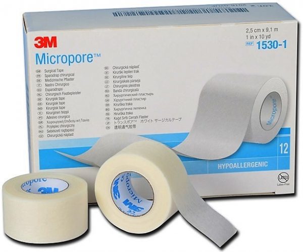 Torinomed - Cerotto di carta ipoallergenico e senza lattice 3M Micropore, h 2,5 cm x 9.14 m, cf 12 rotoli Torinomed - Cerotto di carta ipoallergenico e senza lattice 3M Micropore, h 2,5 cm x 9.14 m, cf 12 rotoli