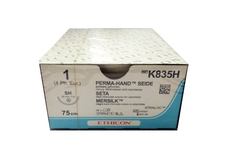 Sutura Ethicon in seta K833H, Ago cilindrico, filo 75 cm, SH - 1/2 Cerchio,36pz Sutura Ethicon in seta K833H, Ago cilindrico, filo 75 cm, SH - 1/2 Cerchio,36pz