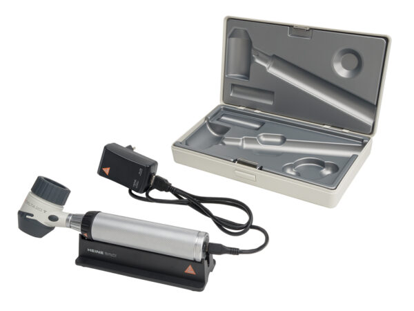 DERMATOSCOPIO DELTA 20 T USB+TR 3,5V Li-Ion per immersione + pol DERMATOSCOPIO DELTA 20 T USB+TR 3,5V Li-Ion per immersione + pol - TORINOMED