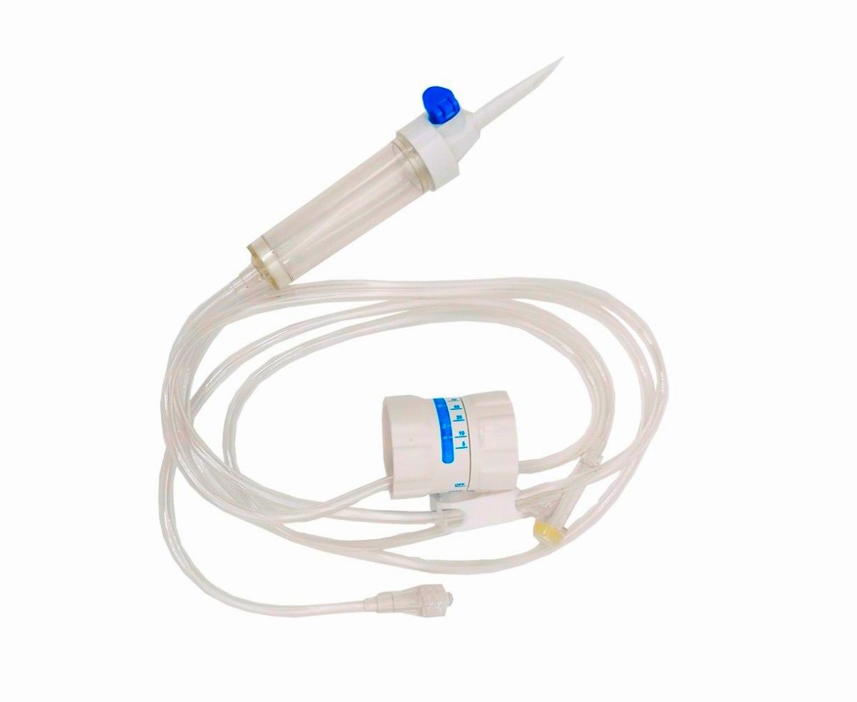 LUER LOCK con REG. DI FLUSSO Y TORINOMED - Set Infusionale con Regolazione di Flusso a 2 Vie Deflussore sterile per flebo con camera di sgocciolamento e tubo in PVC.