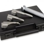 34305_a TORINOMED - SET LARINGO PEDIATRICO STANDARD RICARICABILI (MANICO + LAME) • (3 lame MILLER 0-1, Mc INTOSH 0)