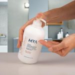 Crema mani dermoprotettiva con effetto barriera CREMA MANI DERMOPROTETTIVA - 500 ml