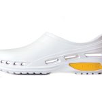 SCARPA ULTRALEGGERA - bianca