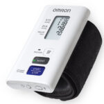 MISURATORE DI PRESSIONE DA POLSO AUTOMATICO OMRON NIGHTVIEW HEM-9601T-E3 MISURATORE DI PRESSIONE DA POLSO AUTOMATICO OMRON NIGHTVIEW HEM-9601T-E3 - TORINOMED